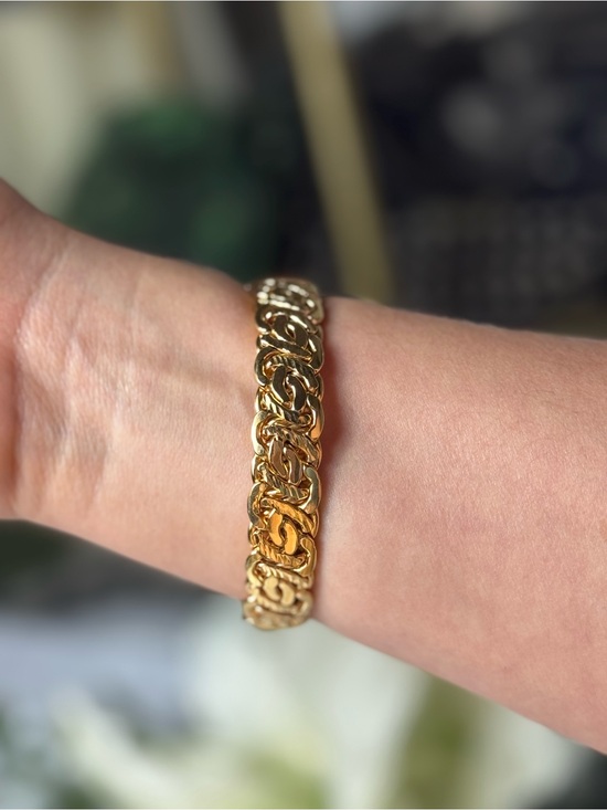 Jewelry - Vintage OTC 18KT Italian Gold Plated Women's Linked Chain Bracelet Toggle Clasp